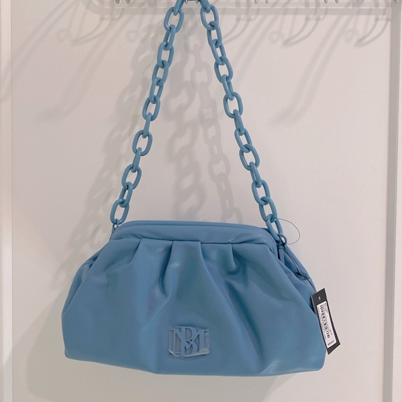 NWT Badgley Mischka Vegan Leather Wrapped Frame Clutch Removable Chain Strap - Picture 4 of 15